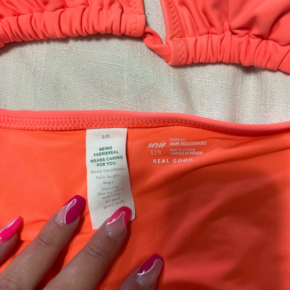 aerie super cute peach 🍑 bikini medium top large bottoms - Picture 3 of 6